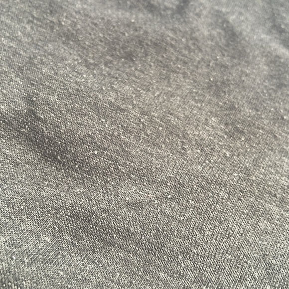 Grey capri sweat pants size Large - Picture 9 of 12